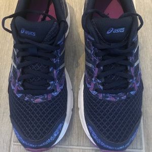 ASICS Gel Excite 4 SZ 8